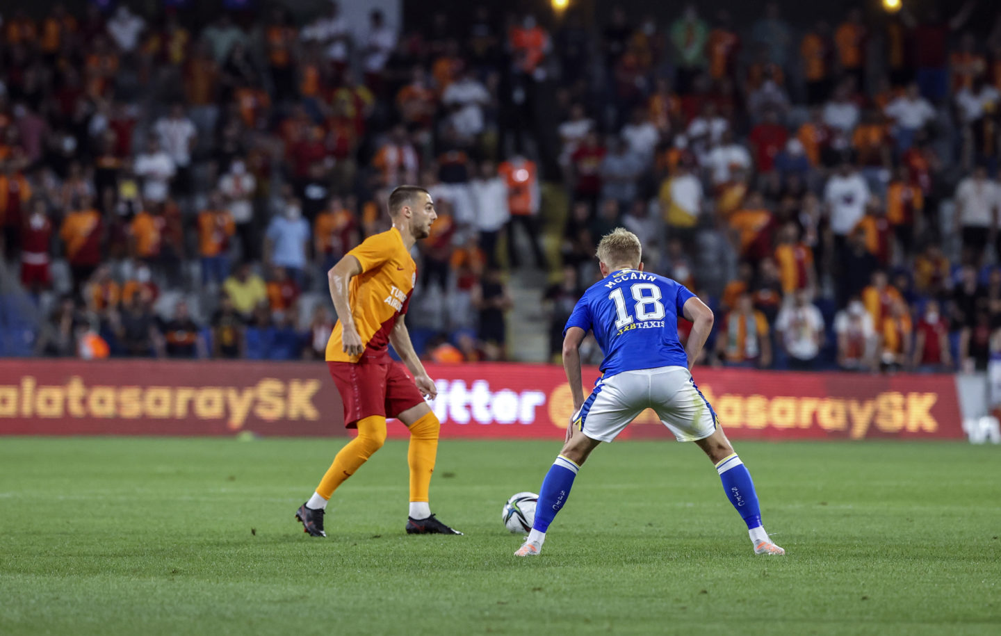 Soi kèo Besiktas vs Galatasaray
